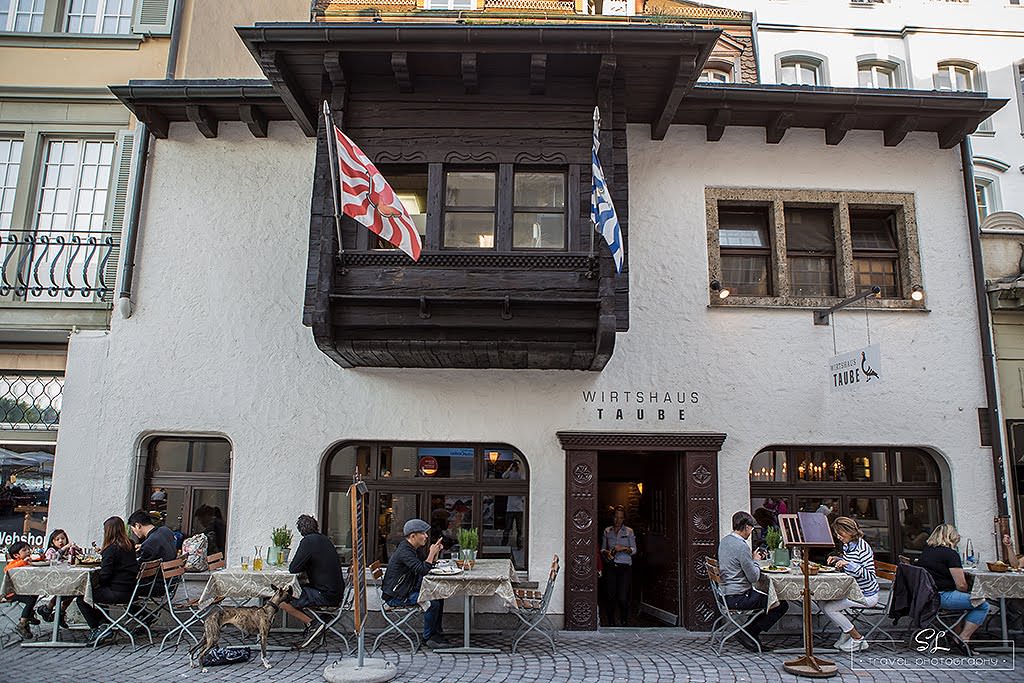 瑞士．琉森美食 | 隱藏在舊城區小街旁道地的美味餐廳 | Wirtshaus TAUBE