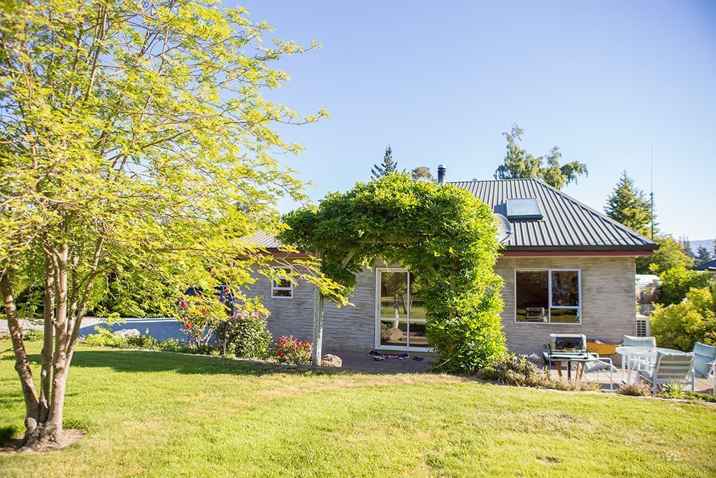 紐西蘭 | 克倫威爾 Cromwell | 簡約溫馨的閣樓小屋 Dunstan View Cottage