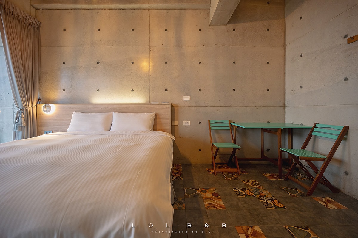 澎湖住宿 | 朗朗山水民宿 LOL B&B | 清水模質感空間,坐擁療癒海景,讓海風替你洗去所有疲憊! - 第13張圖 澎湖住宿 | 朗朗山水民宿 LOL B&B | 清水模質感空間,坐擁療癒海景,讓海風替你洗去所有疲憊!